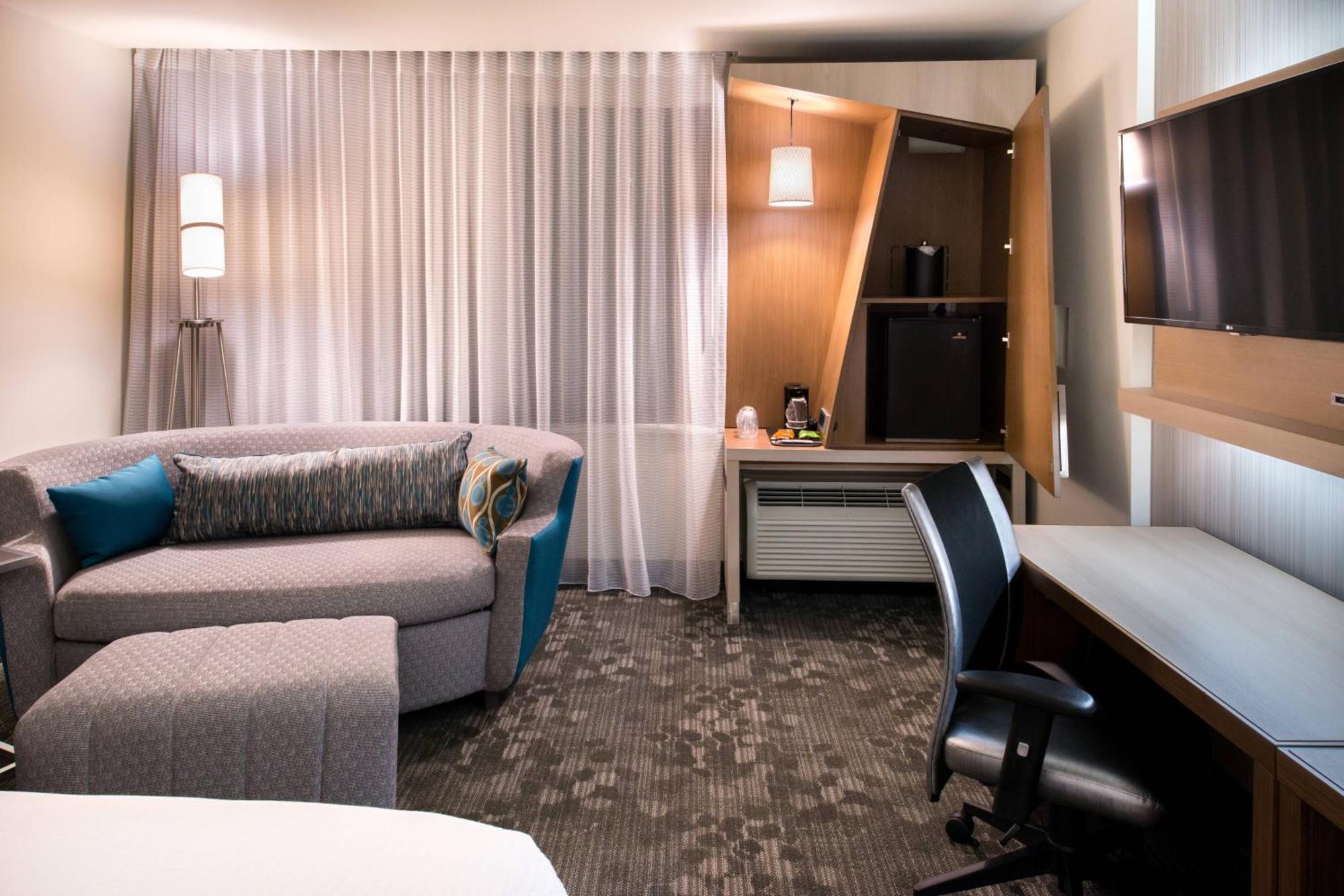 คอร์ตยาร์ด แจ็คสันวิลล์ Hotel แจ็กสันวิลล์ ภายนอก รูปภาพ